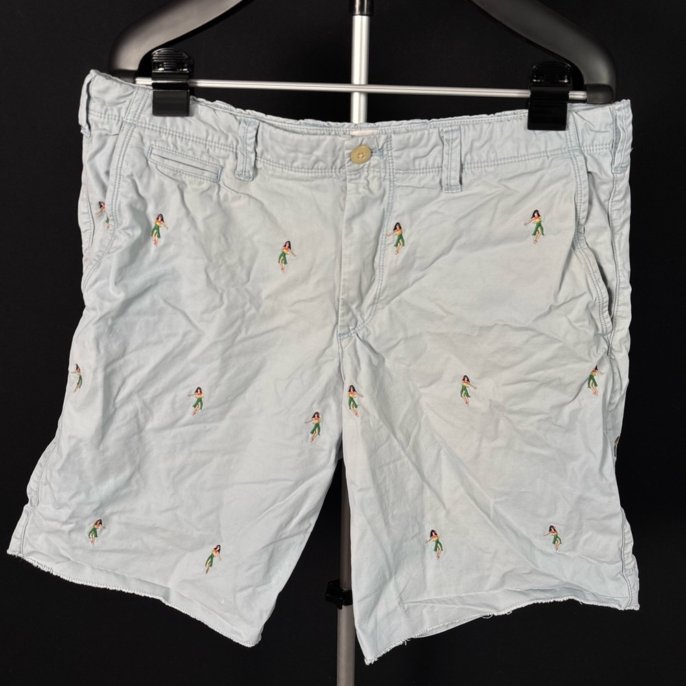 GAP Men's Light Blue Embroidered Hula Girl Shorts